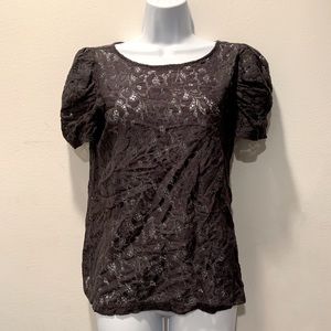 Limited lace tops